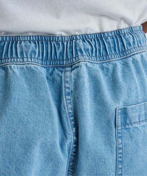 Quiksilver(クイックシルバー)の「TAXER DENIM SHORT /クイックシルバーウエストゴムデニムハーフパンツ(その他パンツ・メンズ・グレー/ネイビー/ブラック・SMALL/MEDIUM/X-LARGE/LARGE)」の16枚目の写真