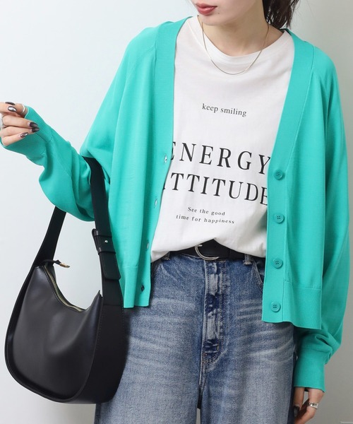EGLANTINE（エグランティーヌ）の「EGLANTINE Vネック 薄手 長袖ニットカーディガン（カーディガン/ボレロ・レディース・ブラック/オフホワイト/グリーン/コーラル・40）」の14枚目の写真
