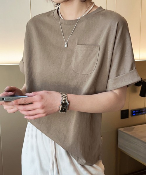 BANICO(バニコ)の「【Banico】シンプルポケット付きTシャツ (SS)(Tシャツ/カットソー・レディース・ホワイト/ブラック/ベージュ/グレー/バーガンディー・FREE)」の13枚目の写真