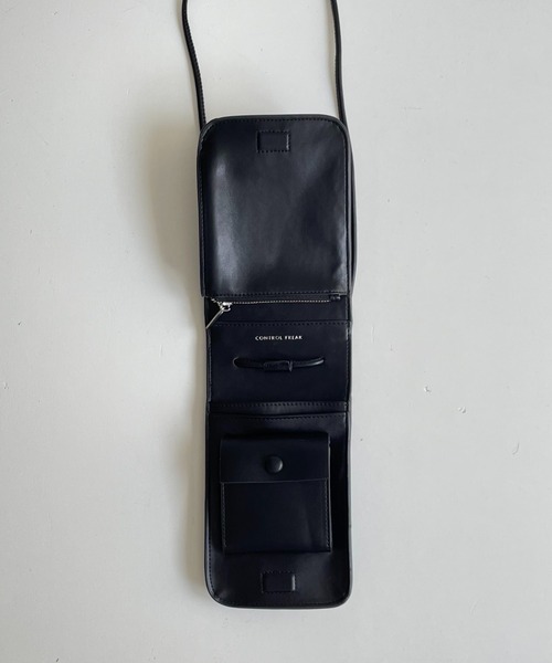 CANAL JEAN（キャナルジーン）の「【control freak】ショルダーバッグ（ショルダーバッグ・レディース・ブラック・ONE SIZE）」の4枚目の写真