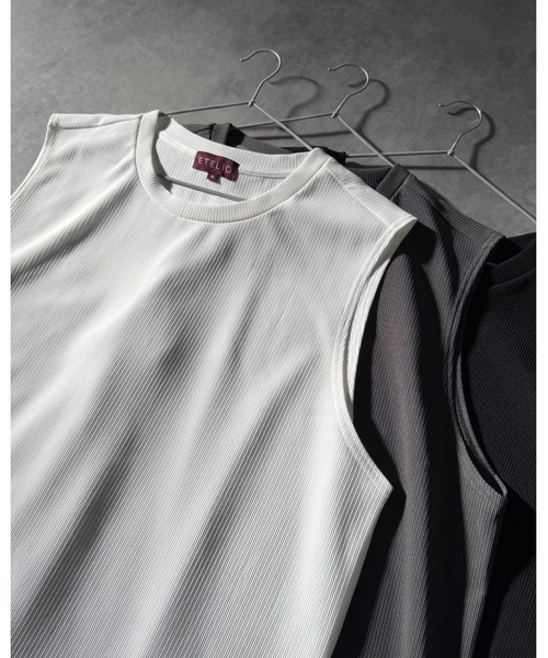 ETELIO（エテリオ）の「リップルプリーツレイヤードノースリーブ/タンクトップ（タンクトップ・メンズ・ブラック/ライトグレー/チャコール/ホワイト・XS/XL/L/M/S）」の11枚目の写真