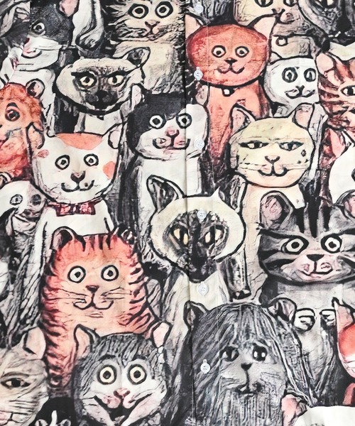 【美品】トクコプルミエヴォル 猫　犬　ブラウス　シャツ　ネコ　動物　動物柄 美品】トクコプルミエヴォル 猫 犬 ブラウス シャツ ネコ 動物