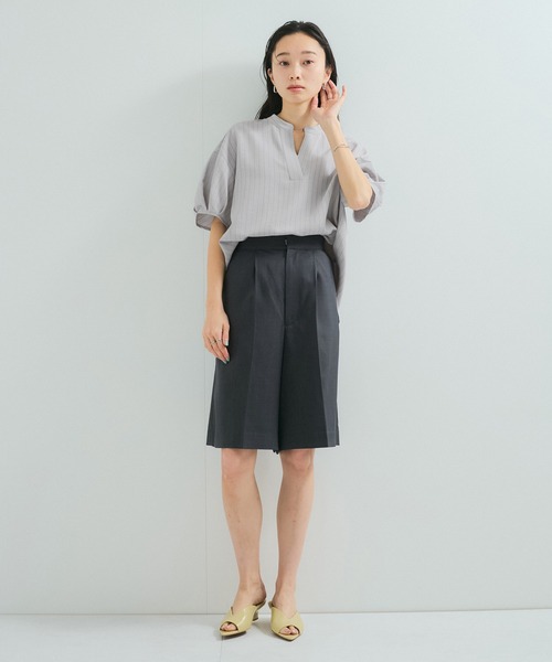 LE CERCLE par rope'(ルセルクルパーロペ)の「【セットアップ対応】タンブラーブッチャー袖タックブラウス(シャツ/ブラウス・レディース・グレー系その他/キャメル/チャコールグレー/ライトグレー・FREE)」の11枚目の写真