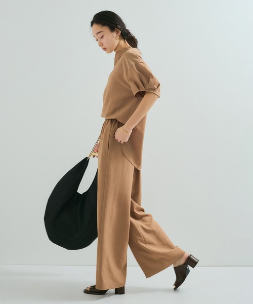 LE CERCLE par rope'(ルセルクルパーロペ)の「【セットアップ対応】タンブラーブッチャー袖タックブラウス(シャツ/ブラウス・レディース・グレー系その他/キャメル/チャコールグレー/ライトグレー・FREE)」の14枚目の写真