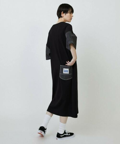 FRAPBOIS（フラボア）の「Lee×FRAPBOIS カットワンピース（ワンピース・レディース・ブルー/ブラック・FREE）」の12枚目の写真