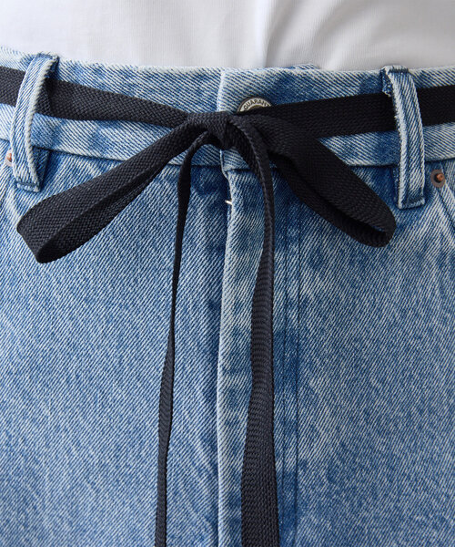 Whim Gazette（ウィムガゼット）の「センタープレスデニムパンツ（デニムパンツ・レディース・インディゴブルー・36/38）」の12枚目の写真