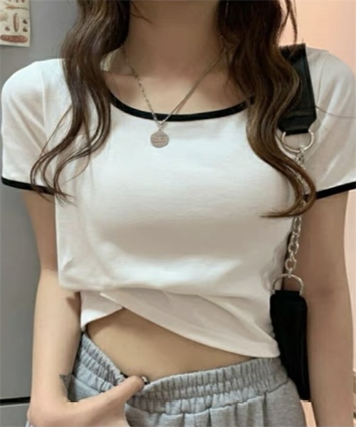 FREE STYLISTS(フリー スタイリスト)の「配色ライン半袖Tシャツ(Tシャツ/カットソー・レディース・グレー/ブラック・M/L/XL)」の9枚目の写真