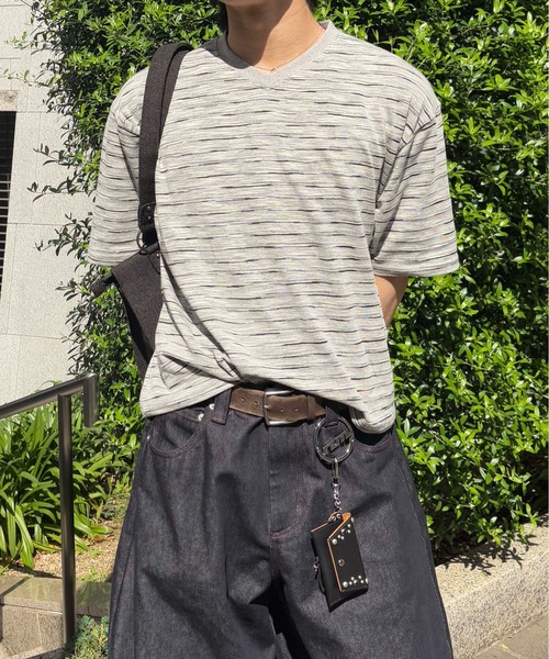 EPNK（イーピーエヌケー）の「【EPNK】V-neck border tee / Vネックボーダーtee（Tシャツ/カットソー・メンズ・杢グレー/ブラック/カーキ・SMALL/MEDIUM/LARGE）」の17枚目の写真