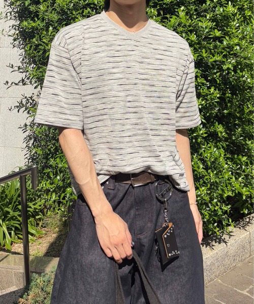 EPNK（イーピーエヌケー）の「【EPNK】V-neck border tee / Vネックボーダーtee（Tシャツ/カットソー・メンズ・杢グレー/ブラック/カーキ・SMALL/MEDIUM/LARGE）」の18枚目の写真