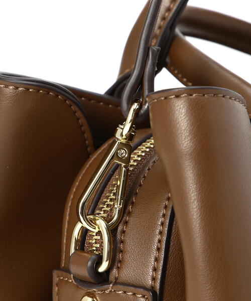 NATURAL BEAUTY BASIC（ナチュラルビューティーベーシック）の「◇サイドアップミニショルダーバッグ（ショルダーバッグ・レディース・ブラウン/ブラック/ワイン・ﾌﾘ-）」の10枚目の写真