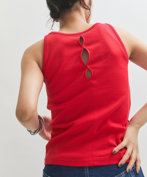 ADAM ET ROPE'（アダムエロペ）の「カップインサークルカットアメスリタンクトップ（タンクトップ・レディース・ブラック/レッド・FREE）」の10枚目の写真