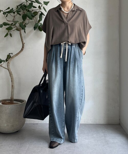 DouDou(ドゥドゥ)の「リヨセルツイルスキッパーシャツ(シャツ/ブラウス・レディース・ブラック/オフホワイト/モカ・FREE)」の13枚目の写真