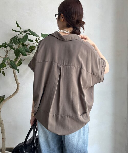 DouDou(ドゥドゥ)の「リヨセルツイルスキッパーシャツ(シャツ/ブラウス・レディース・ブラック/オフホワイト/モカ・FREE)」の21枚目の写真