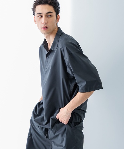 URBAN RESEARCH(アーバンリサーチ)の「SHADOW RIP リブポロシャツ(ポロシャツ・メンズ・チャコールグレー/ブラック・MEDIUM/LARGE)」の7枚目の写真