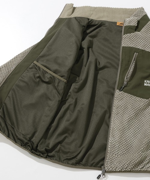 KRIFF MAYER（クリフメイヤー）の「トランスフォームフリースジャケット（その他アウター・メンズ・グレー/ブラック/ベージュ/ネイビー・MEDIUM/LARGE/X-LARGE）」の16枚目の写真