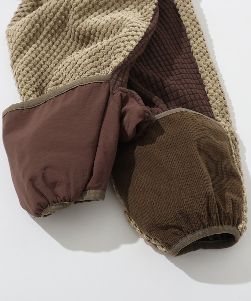 KRIFF MAYER（クリフメイヤー）の「トランスフォームフリースジャケット（その他アウター・メンズ・グレー/ブラック/ベージュ/ネイビー・MEDIUM/LARGE/X-LARGE）」の13枚目の写真