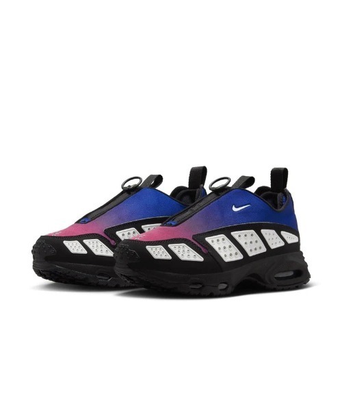 NIKE Wmns Air Max SNDR（ナイキ ウィメンズ エア マックス SNDR