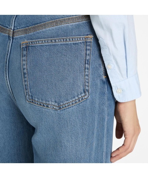 Timberland(ティンバーランド)の「デニム フレア パンツ レディース(デニムパンツ・レディース・ケミカルウォッシュ・25inch/27inch/29inch/31inch)」の3枚目の写真