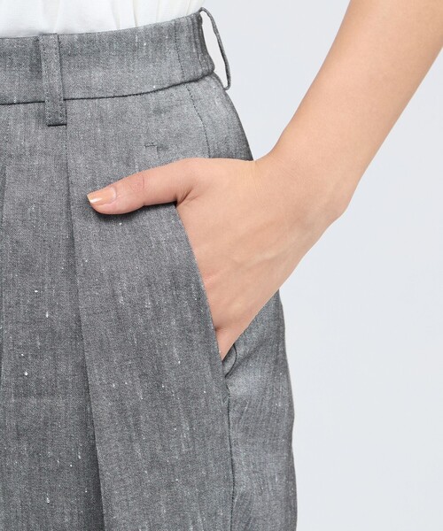 EPOCA（エポカ）の「リネンブレンド テーパードパンツ（その他パンツ・レディース・ベージュ/ネイビー・40/38）」の14枚目の写真