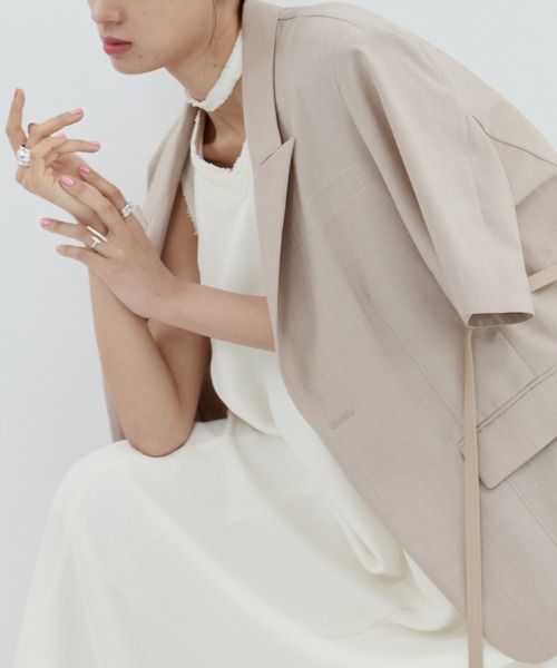 STUDIOUS（ステュディオス）の「【STUDIOUS/ステュディオス】Half Sleeve Summer Wool Jacket/ハーフスリーブサマーウールジャケット（テーラードジャケット・レディース・ダークグレー/ベージュ・1/2）」の22枚目の写真