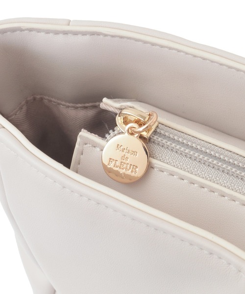 Maison de FLEUR(メゾンドフルール)の「リボンキルティングキャリーオントート(トートバッグ・レディース・ブラック/ライトピンク・FREE)」の15枚目の写真