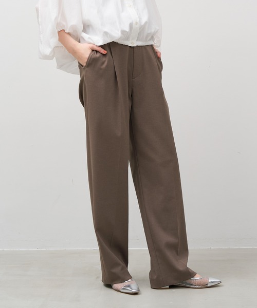 MICA&DEAL（マイカ＆ディール）の「ワンタックストレートパンツ〈セットアップ対応〉〈2サイズ展開〉（その他パンツ・レディース・グレー/モカ/ベージュ・38/36）」の21枚目の写真