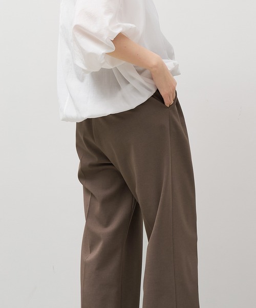 MICA&DEAL（マイカ＆ディール）の「ワンタックストレートパンツ〈セットアップ対応〉〈2サイズ展開〉（その他パンツ・レディース・グレー/モカ/ベージュ・38/36）」の22枚目の写真