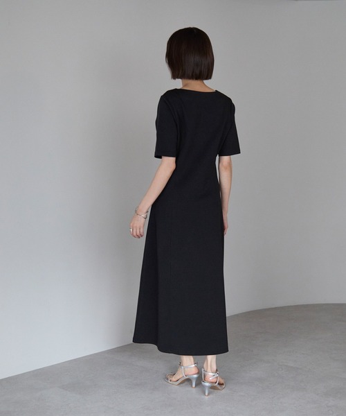 St.cecilia ジレワンピース 38 黒 Vネック 日本製　ゆったりめ St.cecilia ジレワンピース 38 黒 Vネック 日本製 ゆったりめ
