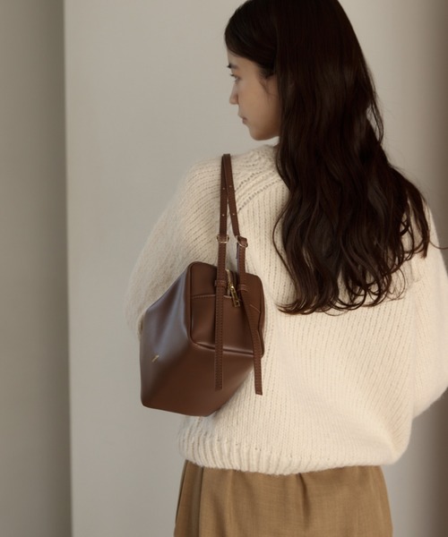 nunela(ヌネラ)の「ダブルベルトボストンバッグ【No.8】(ショルダーバッグ・レディース・ブラウン/ブラック/ナチュラル・FREE)」の15枚目の写真