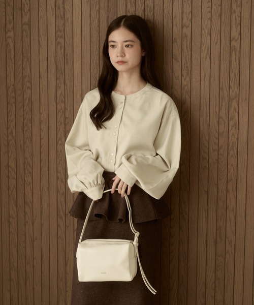 nunela(ヌネラ)の「ダブルベルトボストンバッグ【No.8】(ショルダーバッグ・レディース・ブラウン/ブラック/ナチュラル・FREE)」の22枚目の写真