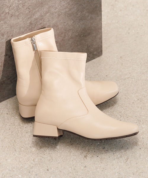 HIMIKO（ヒミコ）の「【HIMIKO】【撥水】ストレッチブーツ/650407（ブーツ・レディース・アイボリー/ブラック・23.5cm/23.0cm/22.5cm/22.0cm/21.5cm/26.5cm/26.0cm/25.5cm/25.0cm/24.5cm/24.0cm）」の18枚目の写真