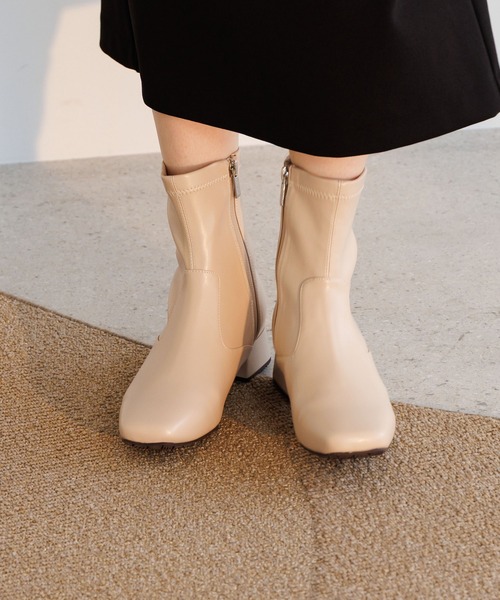 HIMIKO（ヒミコ）の「【HIMIKO】【撥水】ストレッチブーツ/650407（ブーツ・レディース・アイボリー/ブラック・23.5cm/23.0cm/22.5cm/22.0cm/21.5cm/26.5cm/26.0cm/25.5cm/25.0cm/24.5cm/24.0cm）」の9枚目の写真