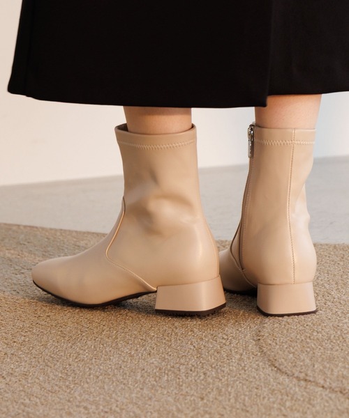 HIMIKO（ヒミコ）の「【HIMIKO】【撥水】ストレッチブーツ/650407（ブーツ・レディース・アイボリー/ブラック・23.5cm/23.0cm/22.5cm/22.0cm/21.5cm/26.5cm/26.0cm/25.5cm/25.0cm/24.5cm/24.0cm）」の11枚目の写真