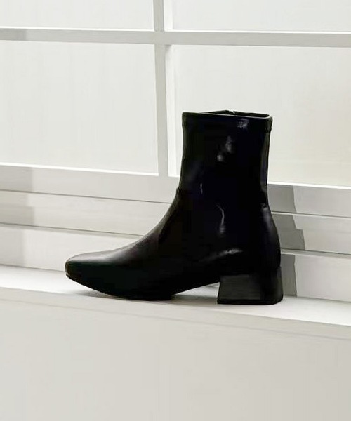 HIMIKO（ヒミコ）の「【HIMIKO】【撥水】ストレッチブーツ/650407（ブーツ・レディース・アイボリー/ブラック・23.5cm/23.0cm/22.5cm/22.0cm/21.5cm/26.5cm/26.0cm/25.5cm/25.0cm/24.5cm/24.0cm）」の17枚目の写真