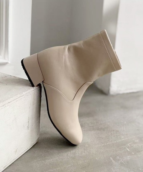 HIMIKO（ヒミコ）の「【HIMIKO】【撥水】ストレッチブーツ/650407（ブーツ・レディース・アイボリー/ブラック・23.5cm/23.0cm/22.5cm/22.0cm/21.5cm/26.5cm/26.0cm/25.5cm/25.0cm/24.5cm/24.0cm）」の19枚目の写真