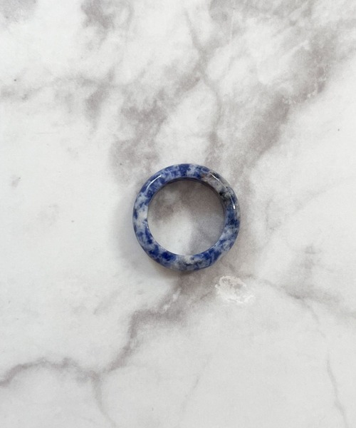 yu-ka(ユーカ)の「YU-KA:マーブルカラーレジンリング marble color resin ring(リング・レディース・ブルー/ゴールド/ライトグリーン/クリア/レッド系その他/グリーン/ブラウン/グレー/ホワイト/ブラック/ピンク/ライトピンク・FREE)」の18枚目の写真