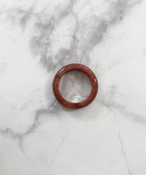 yu-ka(ユーカ)の「YU-KA:マーブルカラーレジンリング marble color resin ring(リング・レディース・ブルー/ゴールド/ライトグリーン/クリア/レッド系その他/グリーン/ブラウン/グレー/ホワイト/ブラック/ピンク/ライトピンク・FREE)」の16枚目の写真