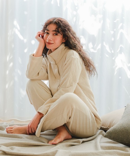 着る保湿クリーム】ソフトキルト2WAYネックパジャマ（ルームウェア