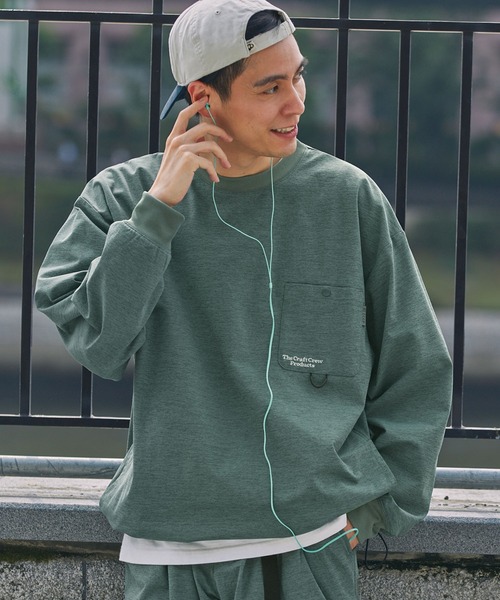 THE CRAFT CREW PRODUCTS（ザクラフトクループロダクツ）の「【セットアップ対応】マルチファンクショナル テックファブリック ドローコード ビッグシルエット クルーネックポケット長袖Tシャツ【THE CRAFT CREW PRODUCTS】（Tシャツ/カットソー・メンズ・ネイビー/モカ/ブラウン/グレー/ブラック/ブルーグリーン・S/M/L）」の6枚目の写真