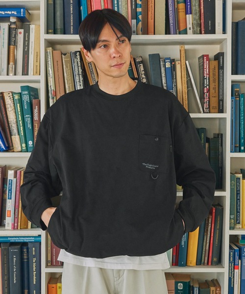 THE CRAFT CREW PRODUCTS（ザクラフトクループロダクツ）の「【セットアップ対応】マルチファンクショナル テックファブリック ドローコード ビッグシルエット クルーネックポケット長袖Tシャツ【THE CRAFT CREW PRODUCTS】（Tシャツ/カットソー・メンズ・ネイビー/モカ/ブラウン/グレー/ブラック/ブルーグリーン・S/M/L）」の19枚目の写真