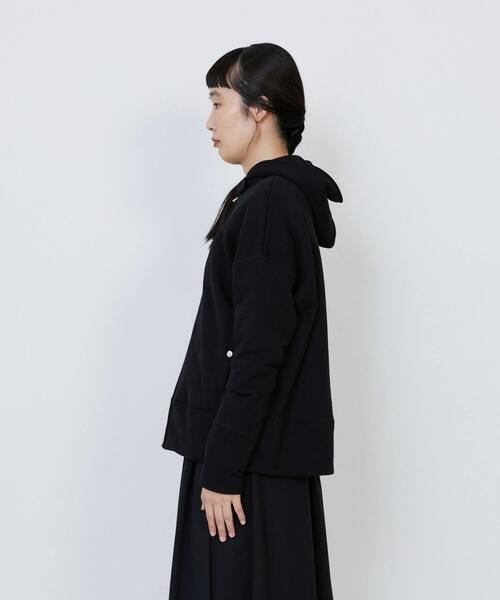 LOISIR（ロワズィール）の「度詰め裏毛ジップフーディ（パーカー・レディース・ブラック/ピンク/アイボリー・FREE）」の21枚目の写真