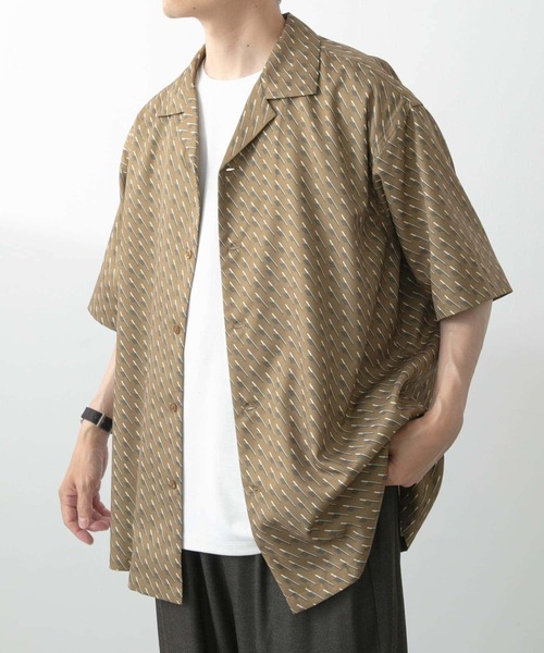 ITEMS URBANRESEARCH（アイテムズ アーバンリサーチ）の「ジオメトリックプリントオープンカラーシャツA（シャツ/ブラウス・メンズ・オフホワイト/ベージュ/ネイビー・LARGE/MEDIUM）」の14枚目の写真