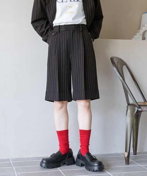 RAGEBLUE（レイジブルー）の「グランパロールアップデザインハーフパンツ/セットアップ対応（スラックス・レディース・ブラウン系/ダークブラウン/ブラック系・FREE）」の2枚目の写真