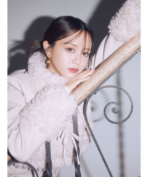 RESEXXY（リゼクシー）の「ポイントフェイクファーブルゾン（ブルゾン