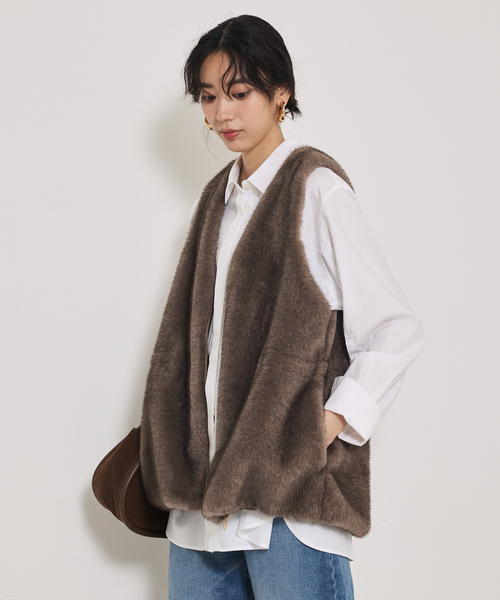 qualite（カリテ）の「ミンクライクファージレ/秋服/冬服/ファーベスト（ベスト・レディース・アイボリー/グレー系その他・フリー）」の10枚目の写真