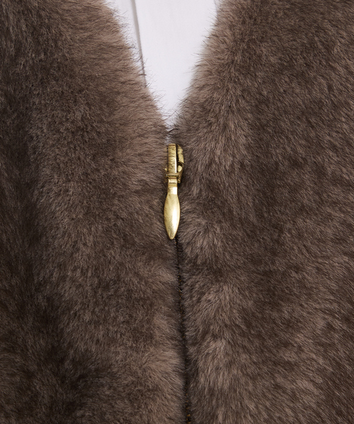 qualite（カリテ）の「ミンクライクファージレ/秋服/冬服/ファーベスト（ベスト・レディース・アイボリー/グレー系その他・フリー）」の19枚目の写真