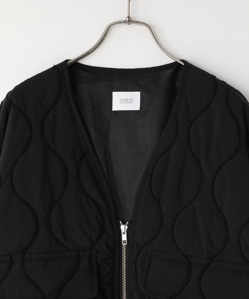 LOWRYS FARM（ローリーズファーム）の「キルティングショートブルゾン 579773（ブルゾン・レディース・グリーン/アイボリー/ブラック・FREE）」の5枚目の写真