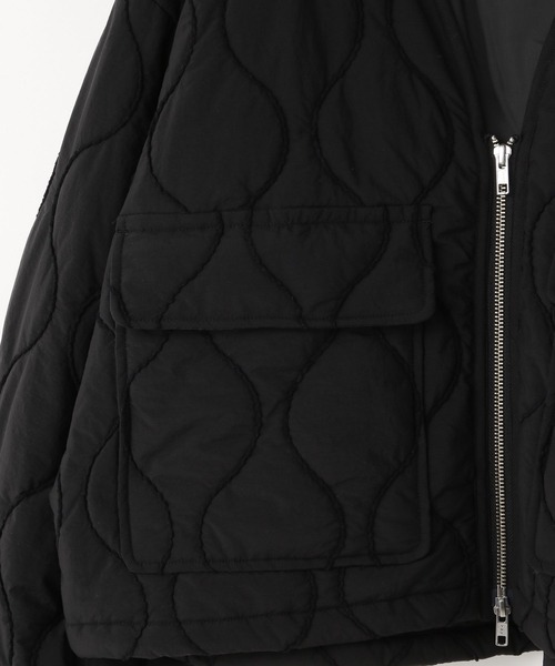 LOWRYS FARM（ローリーズファーム）の「キルティングショートブルゾン 579773（ブルゾン・レディース・グリーン/アイボリー/ブラック・FREE）」の6枚目の写真