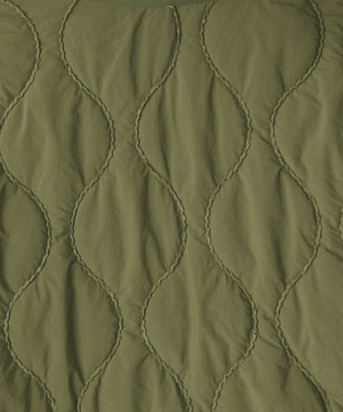 LOWRYS FARM（ローリーズファーム）の「キルティングショートブルゾン 579773（ブルゾン・レディース・グリーン/アイボリー/ブラック・FREE）」の15枚目の写真