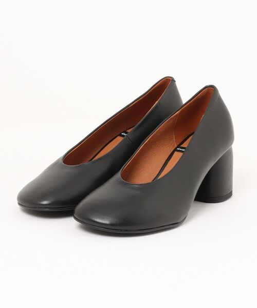 ANGEL ALARCON（アンヘルアラルコン）の「【ANGEL ALARCON】オブリークトウチャンキーヒールパンプス(D51102)（パンプス・レディース・ブラック/ブラック系その他・38/37/36/35）」の8枚目の写真